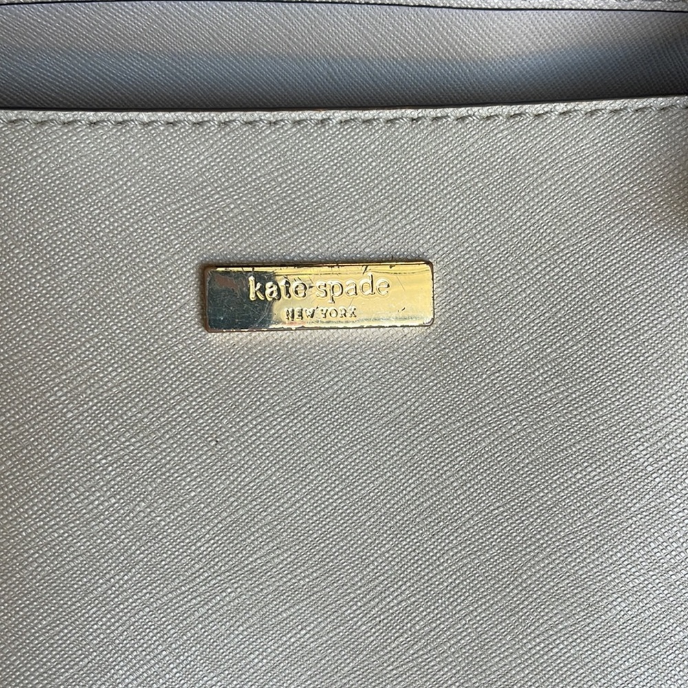 Kate spade large bag (broken strap) - Picture 2 of 5